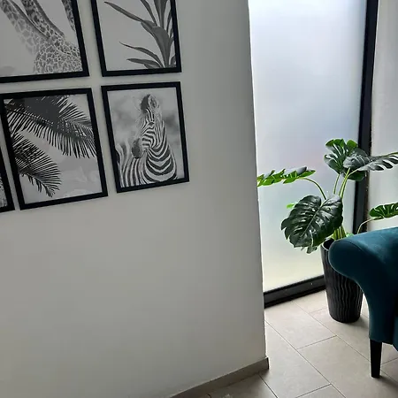 فندق مبيت وإفطار House