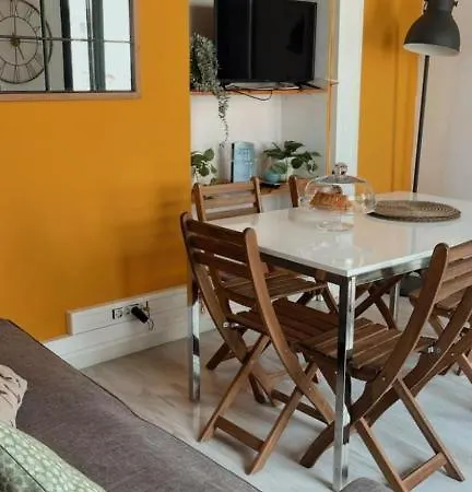 فندق مبيت وإفطار House Fenais da Luz