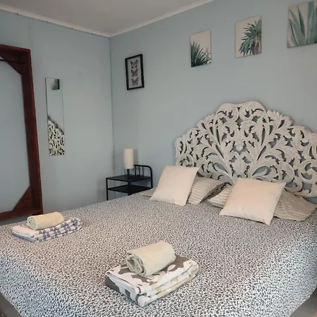 House Bed & Breakfast *