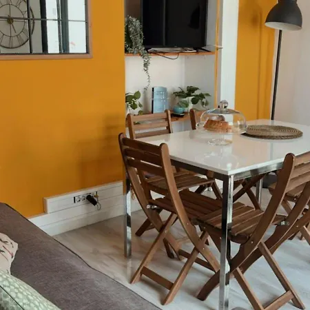 House Couette-café *